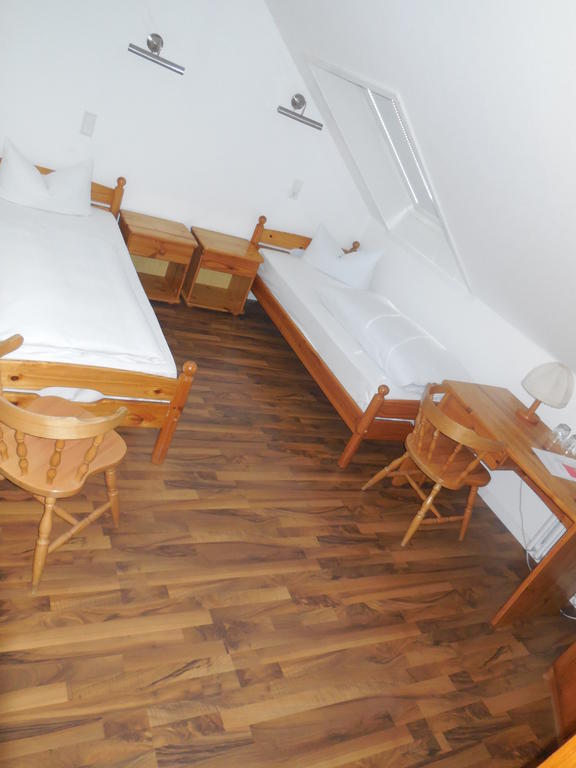 Hotel Garni Am Hechenberg Mainz Bilik gambar